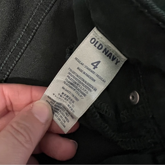 Old navy the rockstar green jeans size 4 paint marks - Picture 8 of 8
